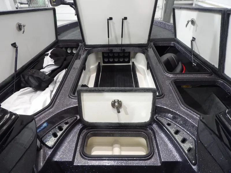 Slide: The Image of Ranger Z520L 2015 - 21