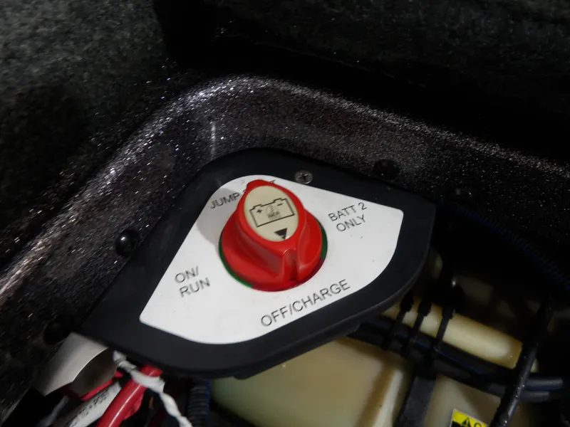 Slide: The Image of Ranger Z520L 2015 - 28