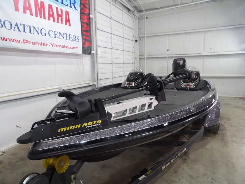 Slide: The Image of Ranger Z520L 2015 - 6