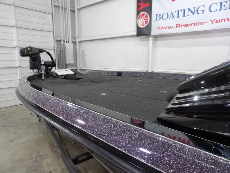 Slide: The Image of Ranger Z520L 2015 - 7