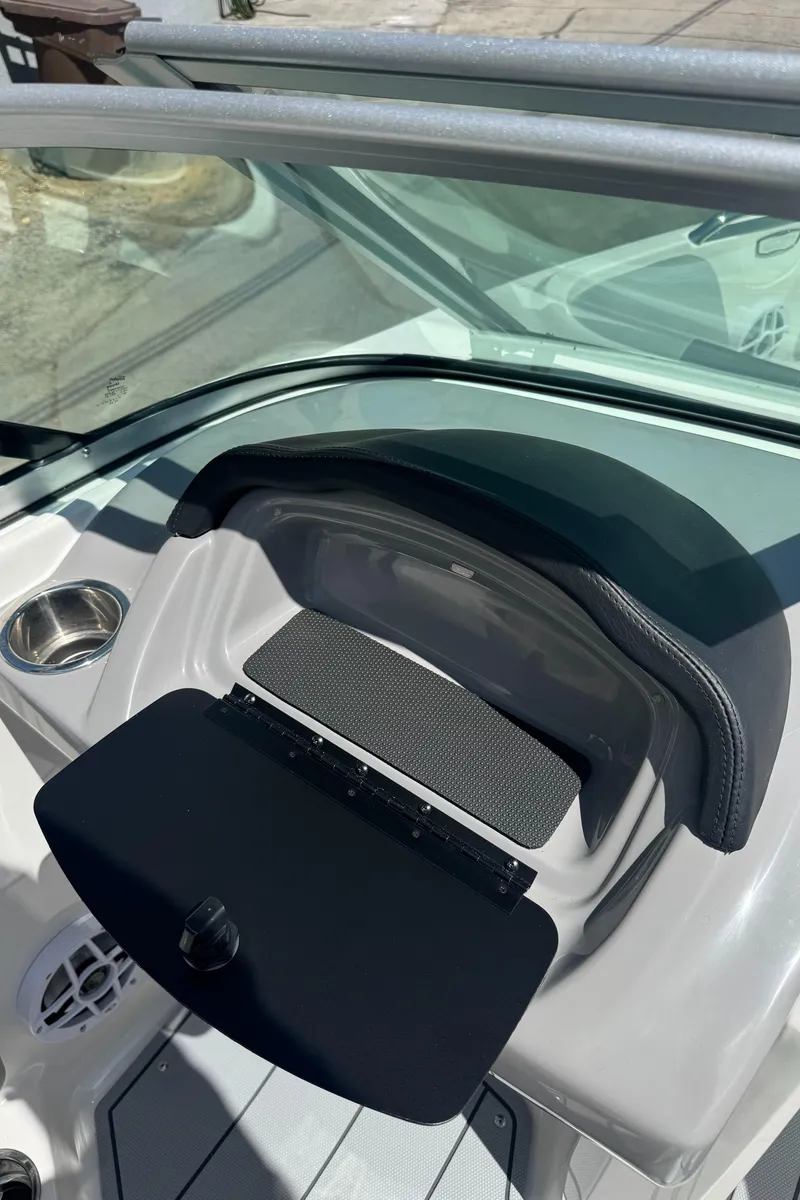 Slide: The Image of Interior of 2024 Chaparral 21 SSi featuring dashboard. - 19