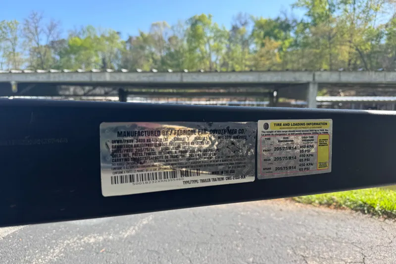 Slide: The Image of 2024 Chaparral 21 SSi boat sticker with technical details. - 42