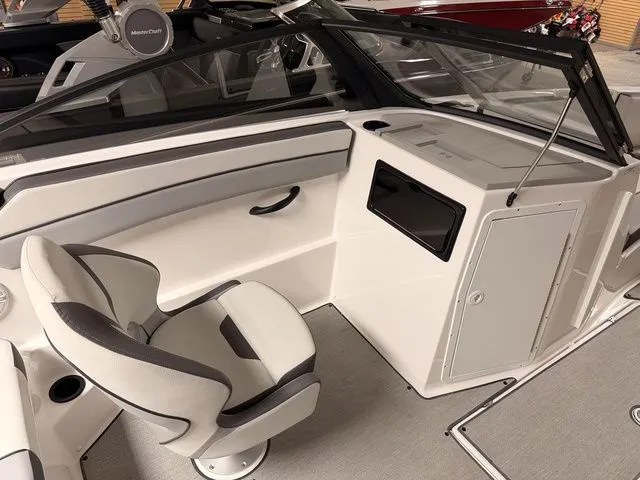 Slide: The Image of Yamaha SX220 2025 - 14