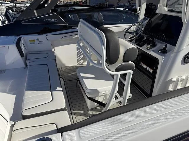 Slide: The Image of Yamaha 255 FSH Sport H 2025 - 5