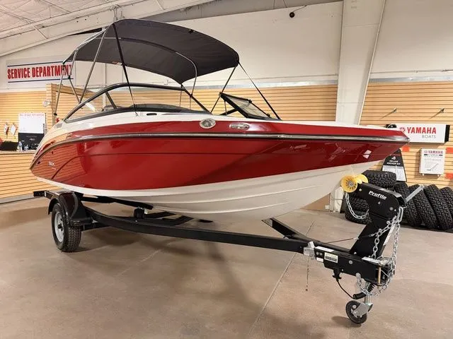 Slide: The Image of Yamaha SX195 2025 - 3