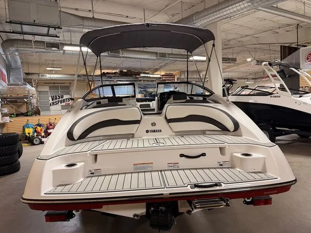 Slide: The Image of Yamaha SX195 2025 - 6