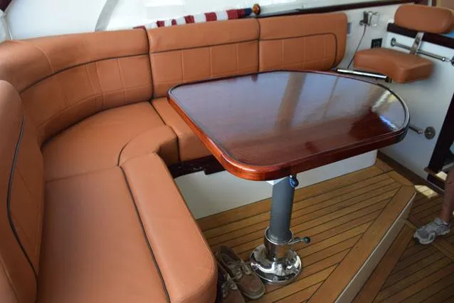 Slide: The Image of Comfortable settee seating - 17