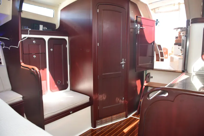 Slide: The Image of Cabin Starboard side - 38