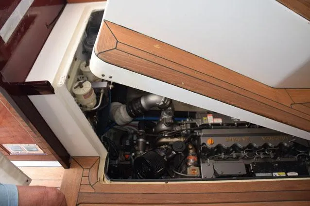 Slide: The Image of Electric engine hatch lift - 44