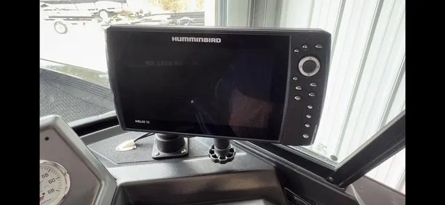 Slide: The Image of Lund 2075 Tyee® Sport 2021 - 15