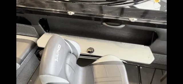 Slide: The Image of Lund 2075 Tyee® Sport 2021 - 8