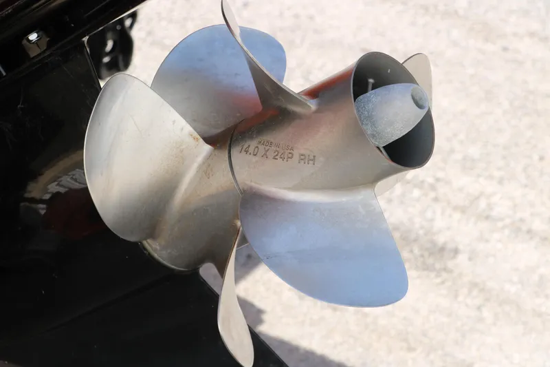 Slide: The Image of Propeller of 2022 Crownline 220 SS LPX boat, close-up view. - 29