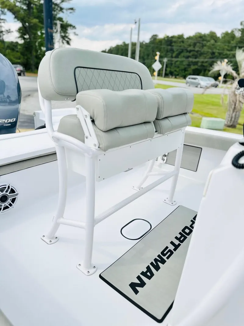 Slide: The Image of Sportsman Masters 227 Bay Boat 2023 - 5