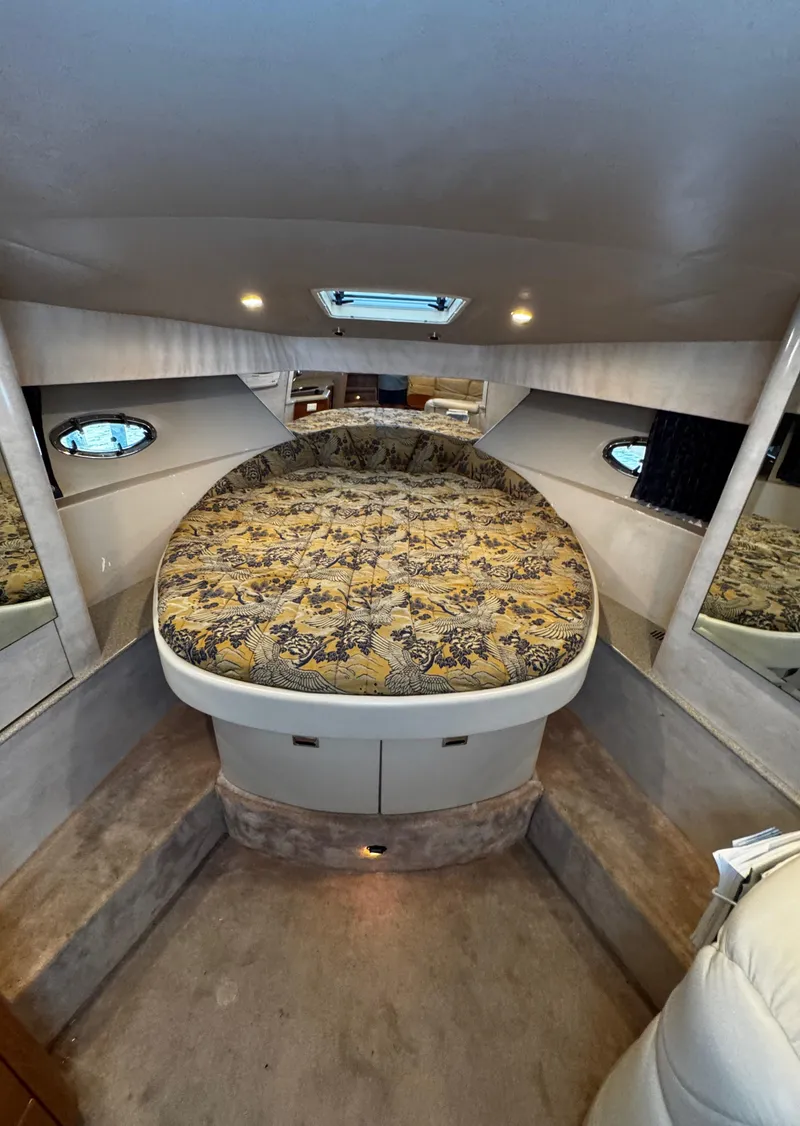 Slide: The Image of Formula 40 Performance Cruiser 2001 - 68