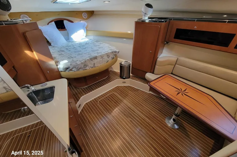 Slide: The Image of 'Betty Jane'  -  Salon - 30