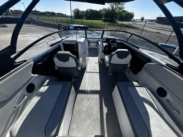 Slide: The Image of Yamaha AR250 2022 - 9