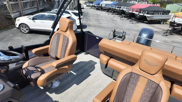 Slide: The Image of Bennington M Swingback 24 MSB 2025 - 19