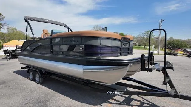 Slide: The Image of Bennington M Swingback 24 MSB 2025 - 7