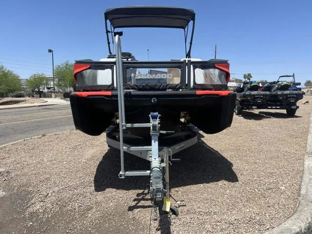 Slide: The Image of Sea-Doo Switch Sport 21 2024 - 3