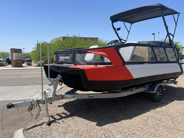 The Image of Sea-Doo Switch Sport 21 2024 - 1