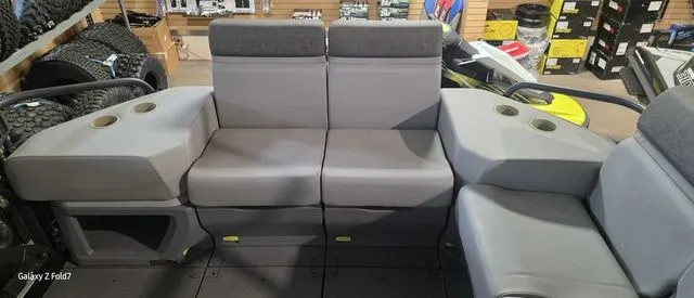 Slide: The Image of Sea-Doo Switch Sport 21 2024 - 7