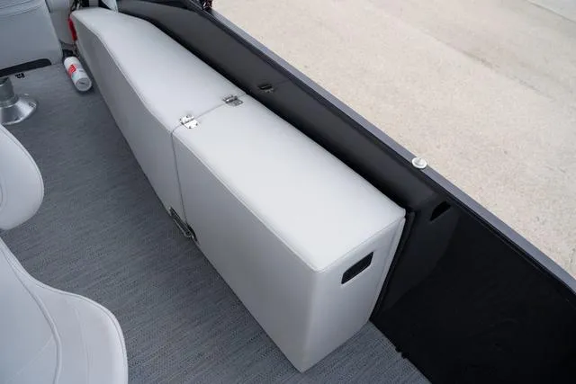 Slide: The Image of Godfrey Sweetwater 2286 F 2025 - 17