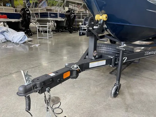 Slide: The Image of 2025 Ranger VS1782SC Angler boat trailer hitch in a showroom. - 12