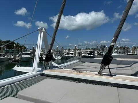 Slide: The Image of Lagoon SEVENTY 7 2020 - 69