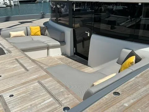 Slide: The Image of Lagoon SEVENTY 7 2020 - 71