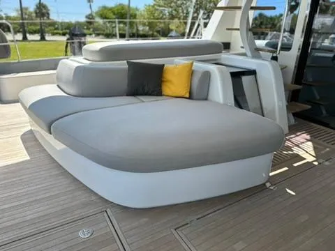 Slide: The Image of Lagoon SEVENTY 7 2020 - 73