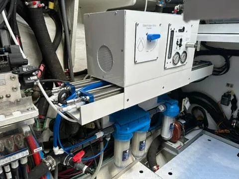 Slide: The Image of Lagoon SEVENTY 7 2020 - 78