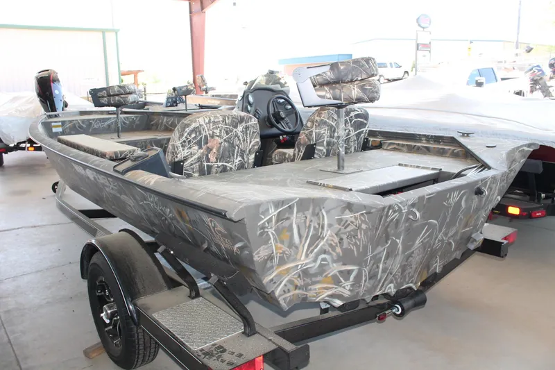 Slide: The Image of War Eagle 961 Blackhawk 2025 - 3