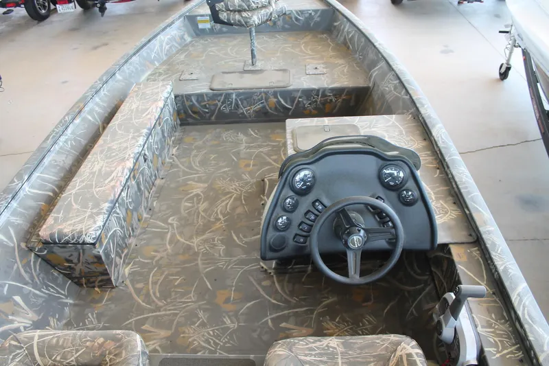 Slide: The Image of War Eagle 961 Blackhawk 2025 - 6