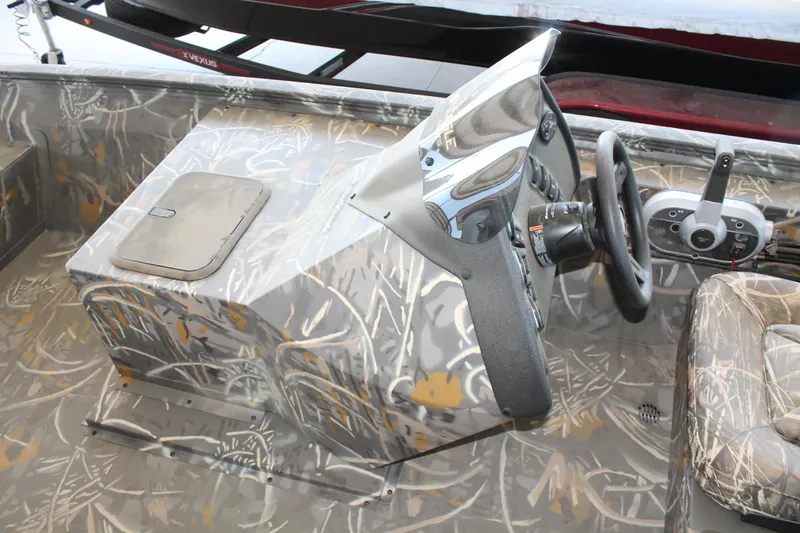 Slide: The Image of War Eagle 961 Blackhawk 2025 - 7