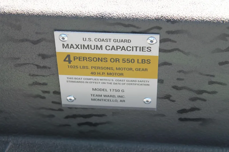 Slide: The Image of War Eagle 750 Gladiator 2025 - 15