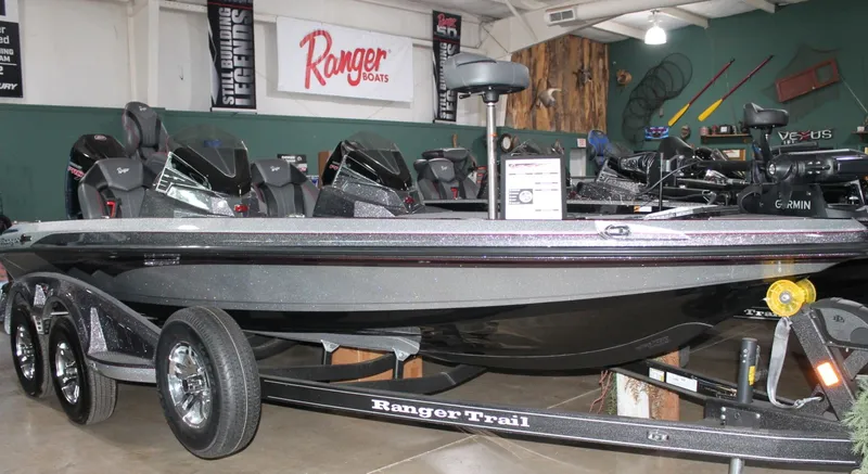 Slide: The Image of Ranger Boats Z519R Cup-Equipped 2025 - 31