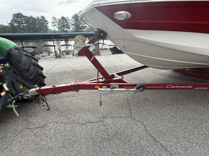 Slide: The Image of Crownline Boats Eclipse E1 XS 2017 - 6