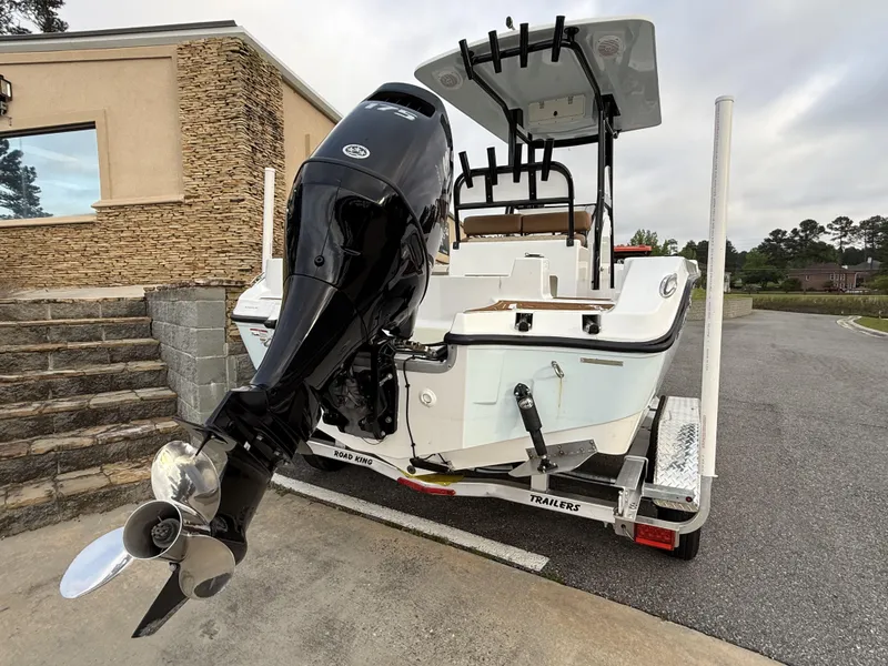 Slide: The Image of Polar 220 CC 2025 - 2