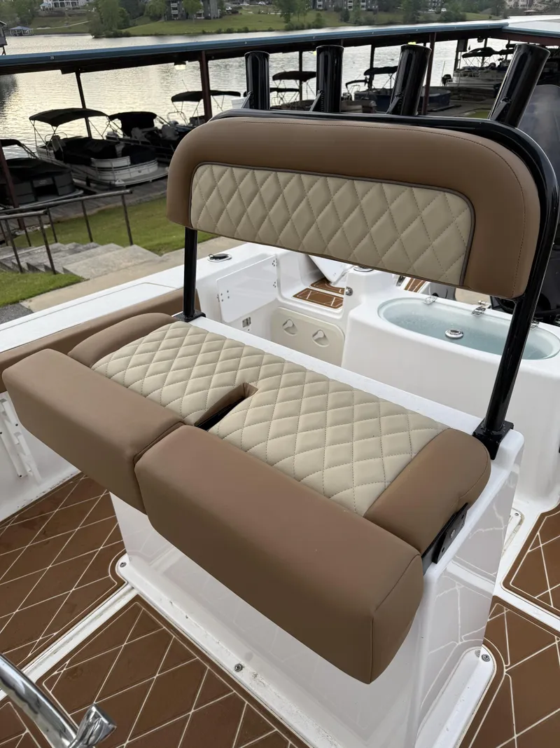 Slide: The Image of Polar 220 CC 2025 - 9