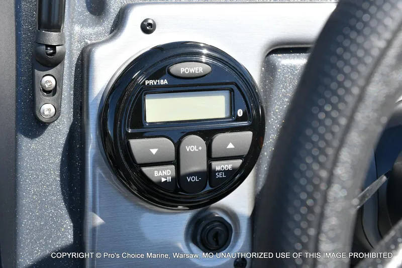 Slide: The Image of Tracker Pro Guide V-175 Walk-Thru 2025 - 40