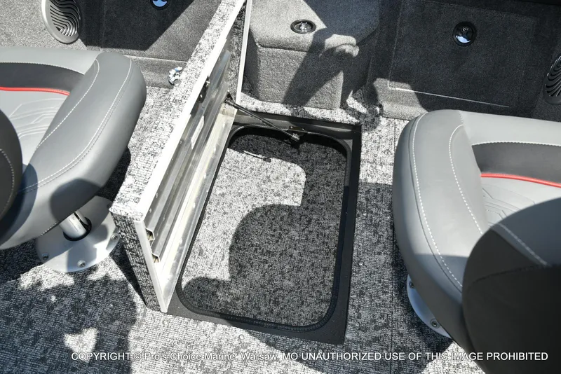 Slide: The Image of Tracker Pro Guide V-175 Walk-Thru 2025 - 47