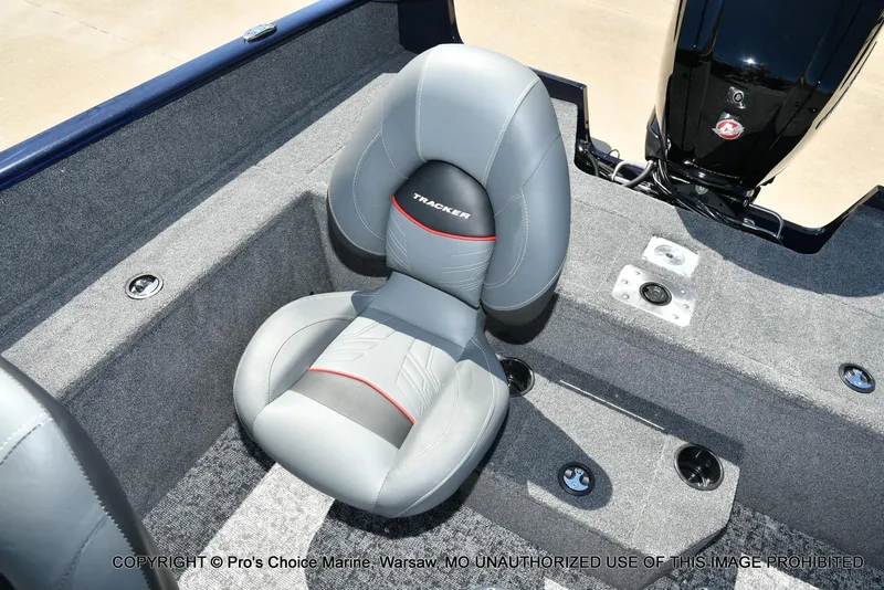 Slide: The Image of Tracker Pro Guide V-175 Walk-Thru 2025 - 63