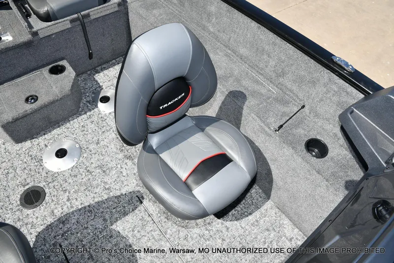 Slide: The Image of Tracker Pro Guide V-175 Combo 2025 - 62