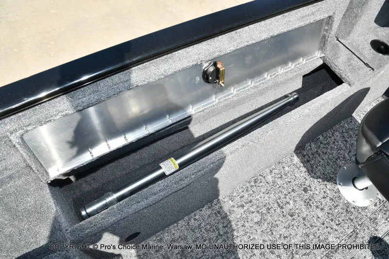 Slide: The Image of Tracker Pro Guide V-175 Combo 2025 - 68