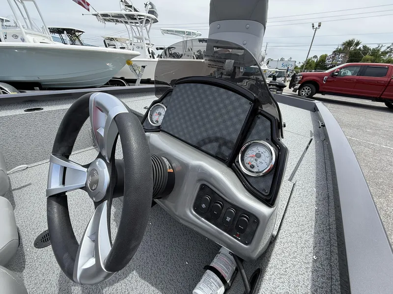 Slide: The Image of G3 Sportsman 1710 2025 - 3