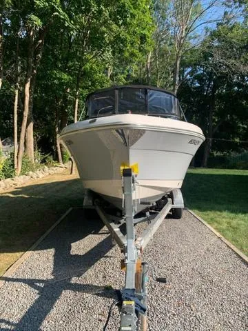 Slide: The Image of Robalo R227 2019 - 7