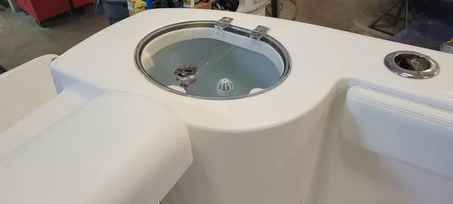 Slide: The Image of Robalo r272 2020 - 11