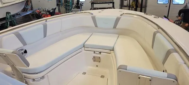 Slide: The Image of Robalo r272 2020 - 14