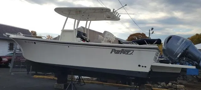 Slide: The Image of Parker Marine 2501 Center Console 2022 - 1