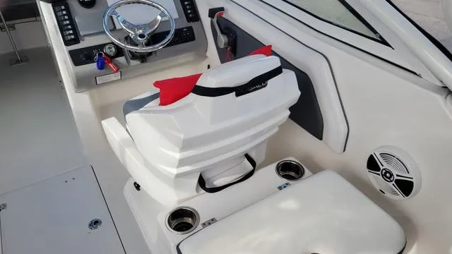 Slide: The Image of Robalo R247 Dual Console 2018 - 11